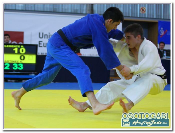 CEU2011 200084